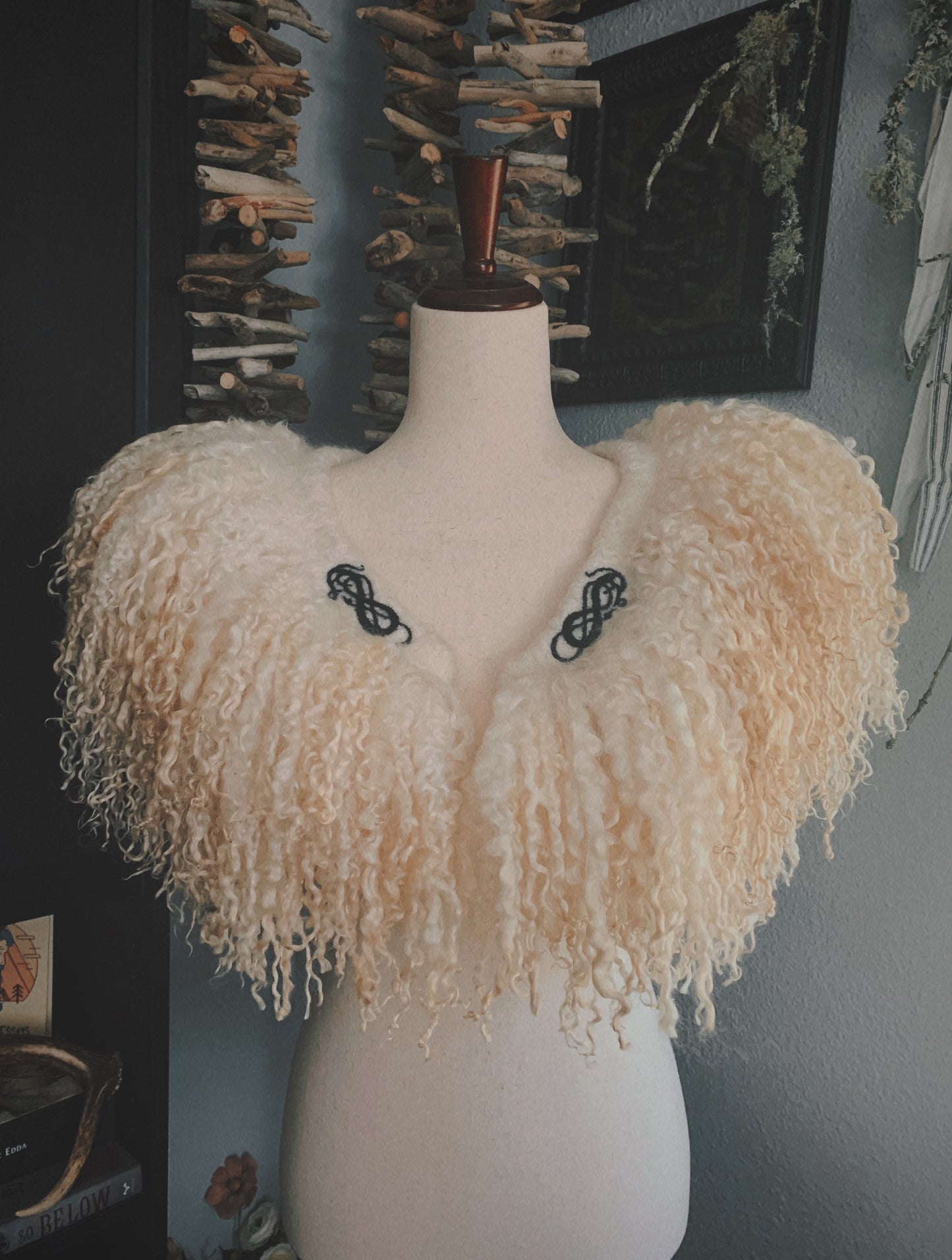 Teeswater Fleece Mantle