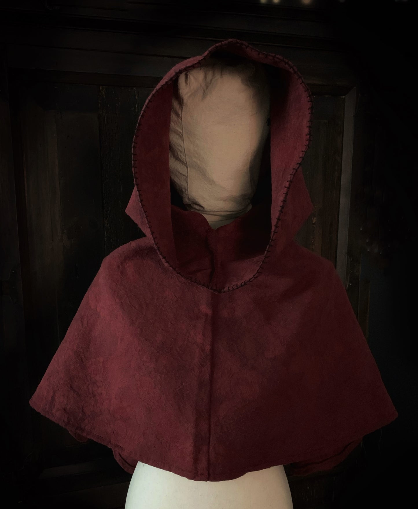 Sanguine Hooded Cowl with Liripipe - Jacquard