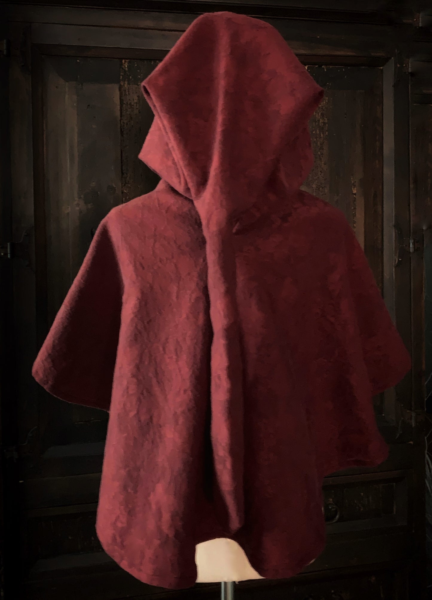 Sanguine Hooded Cowl with Liripipe - Jacquard
