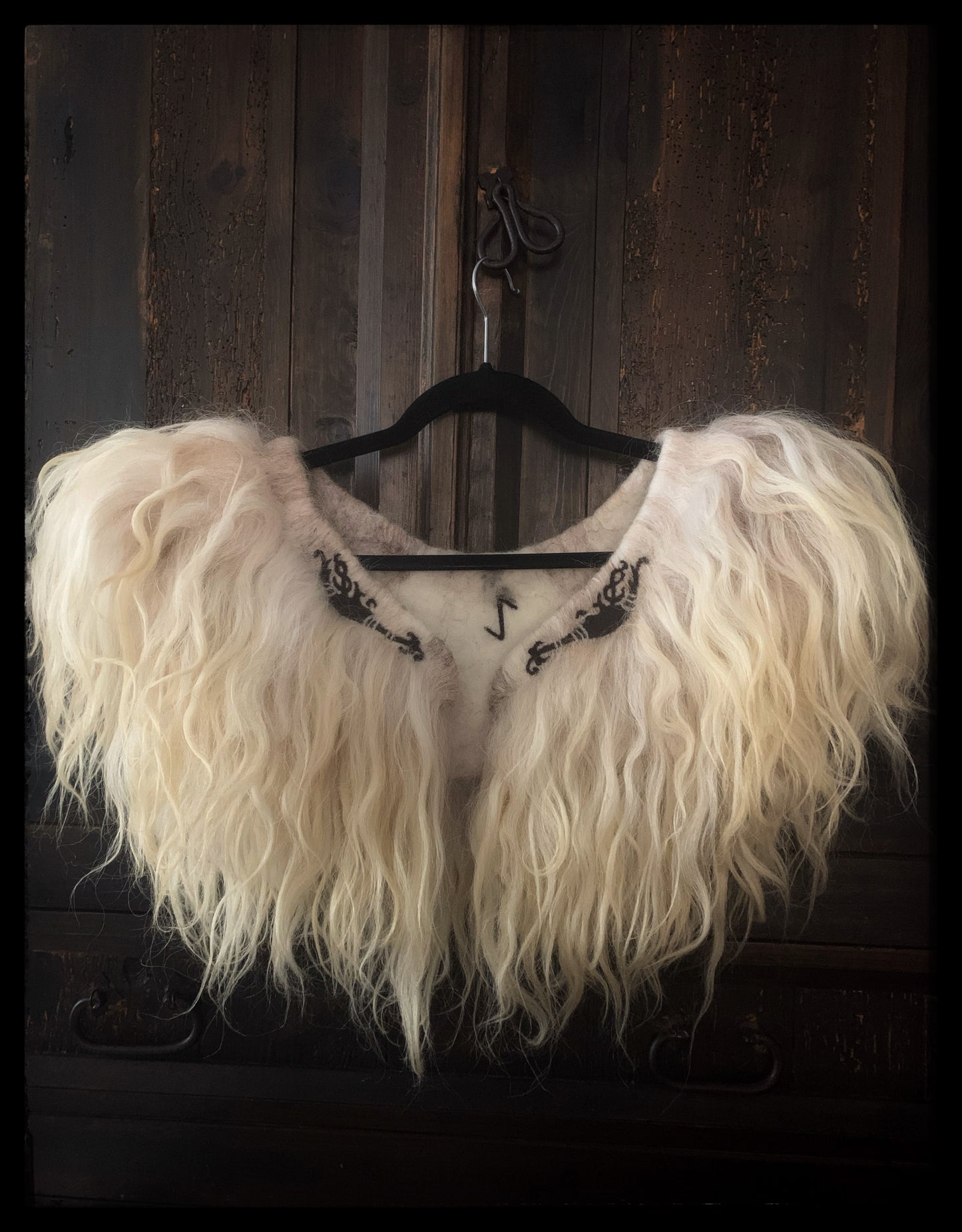 Racka Fleece Mantle