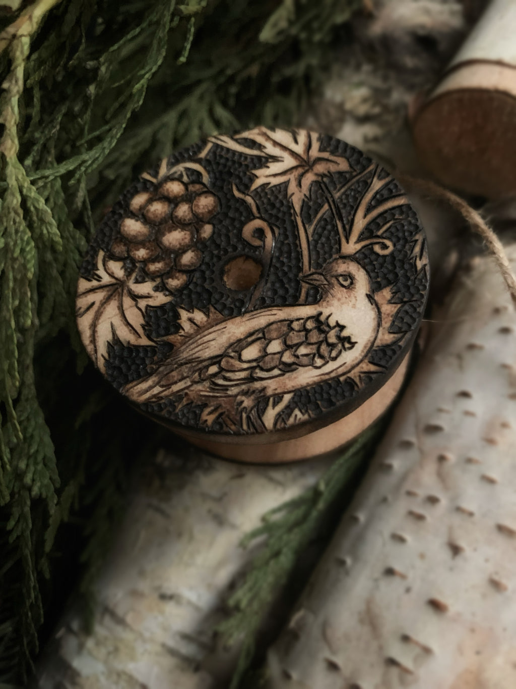 Bird & Berry Wooden Spool