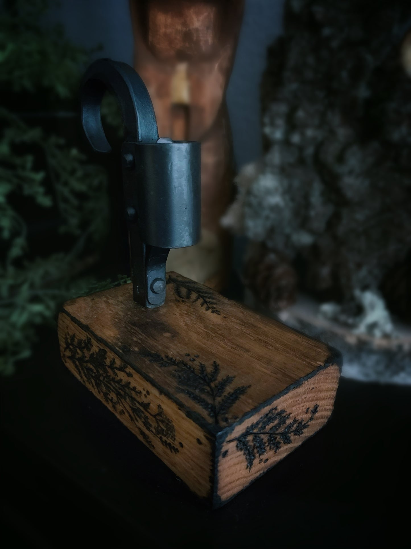 Flora Cottage Candle Holder