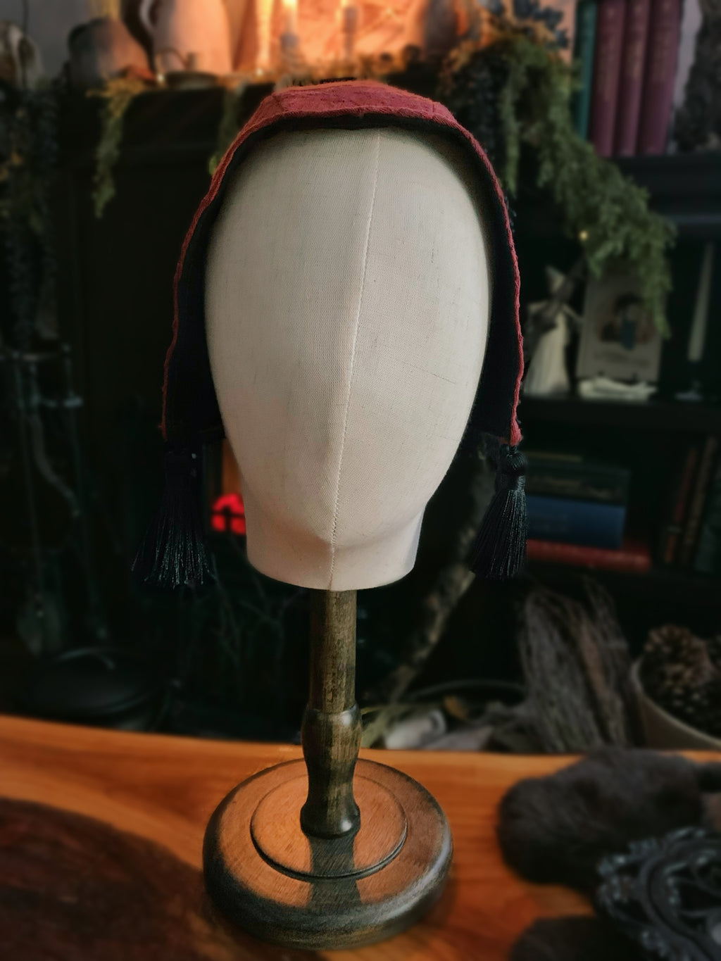 Royal Jacquard Coif