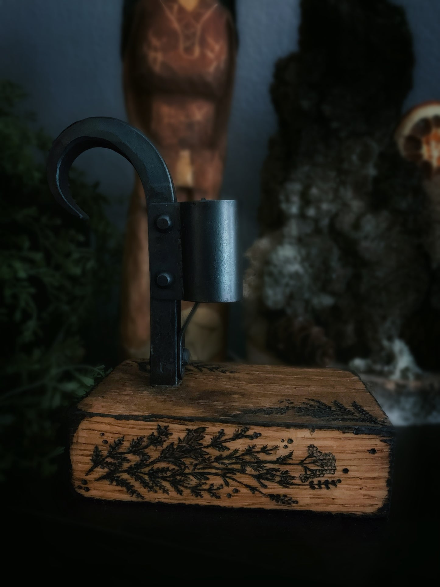 Flora Cottage Candle Holder