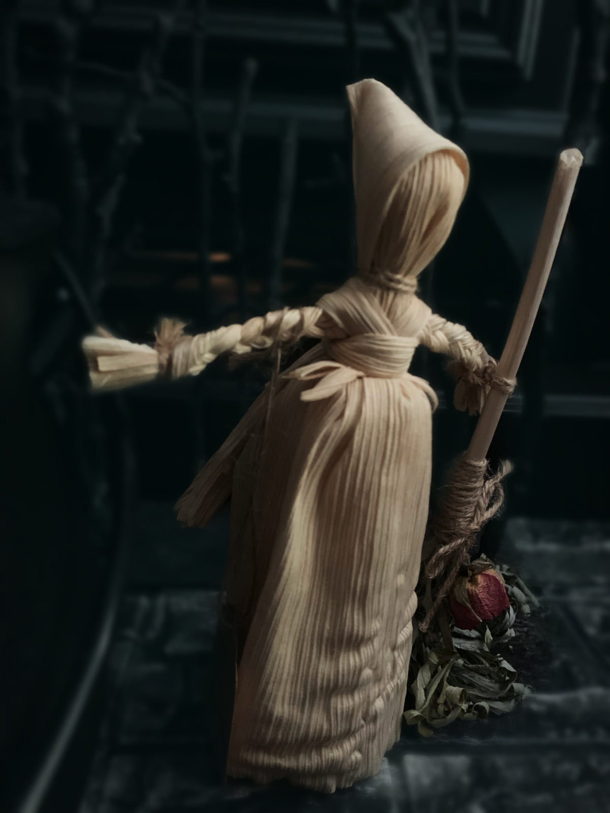 Corn Husk Poppet "Ffraid"