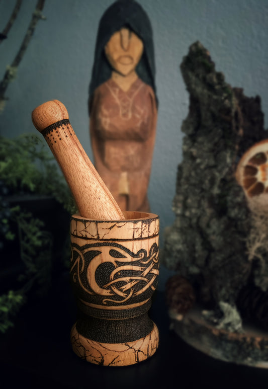 Urnes Wyrm Wood Mortar & Pestle