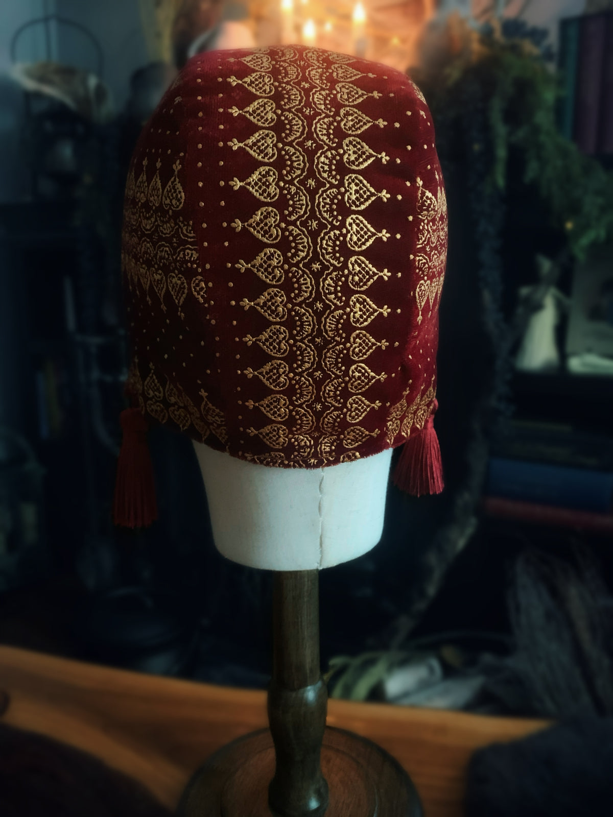 Royal Velvet Coif