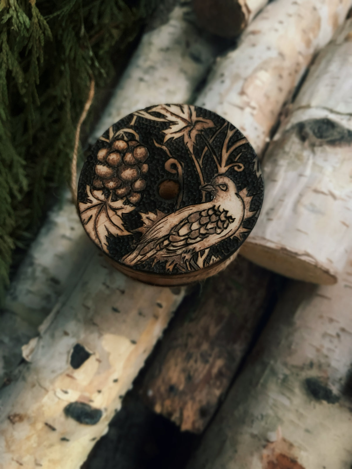 Bird & Berry Wooden Spool