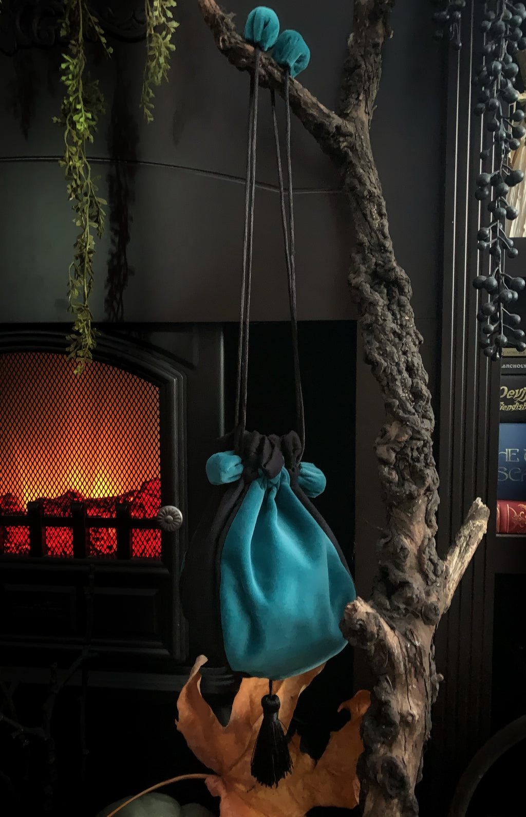 Renaissance Drawstring Pouch - Velveteen