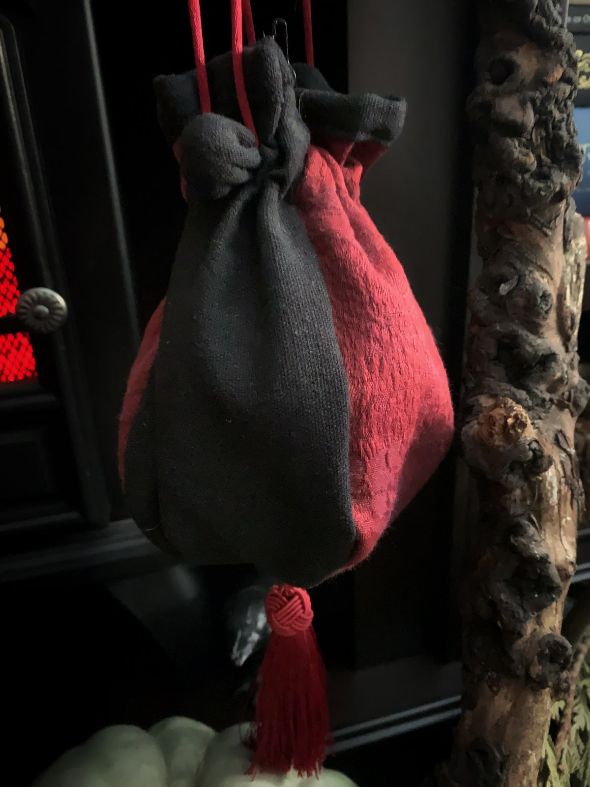 Renaissance Drawstring Pouch - Jacquard