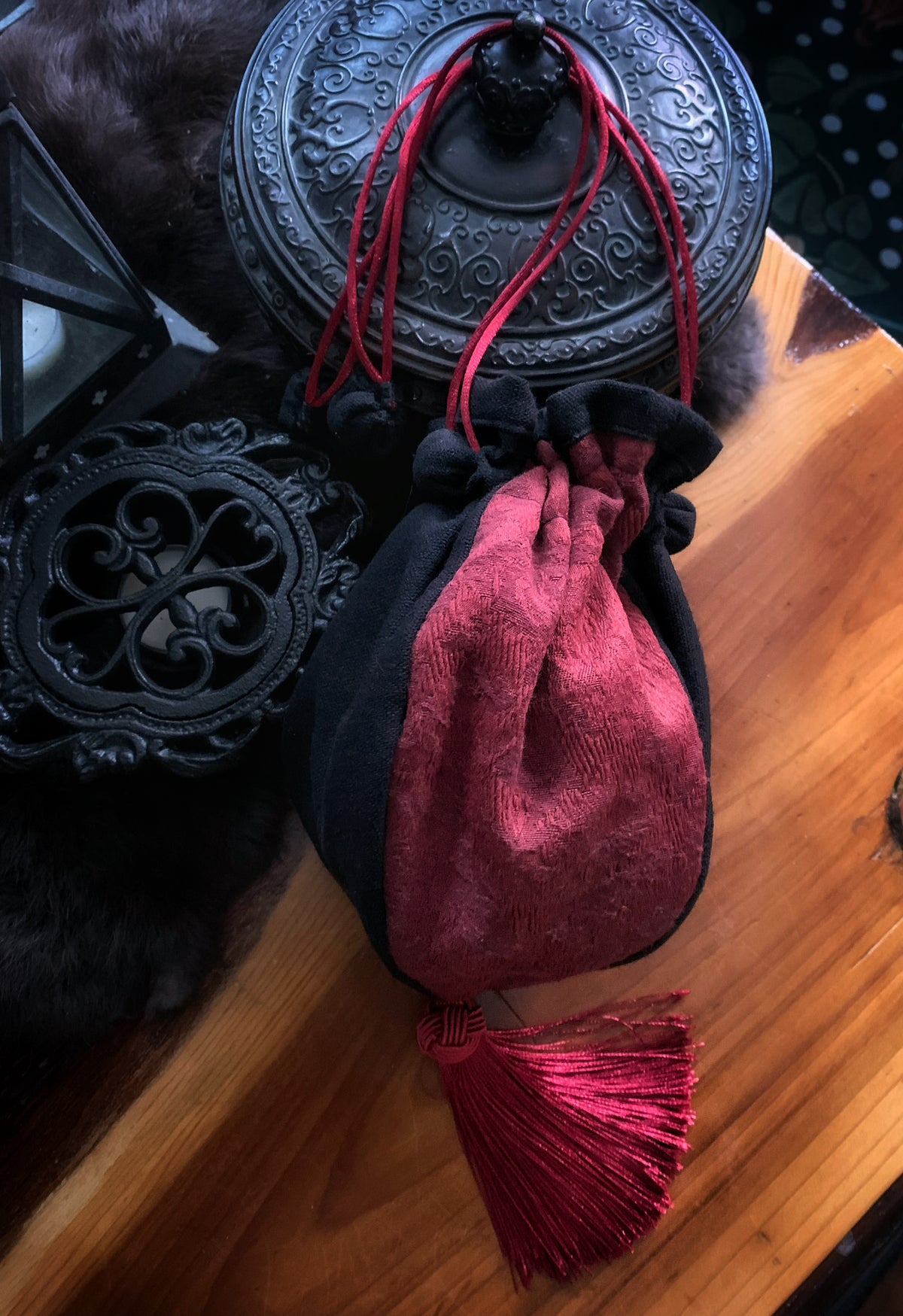 Renaissance Drawstring Pouch - Jacquard