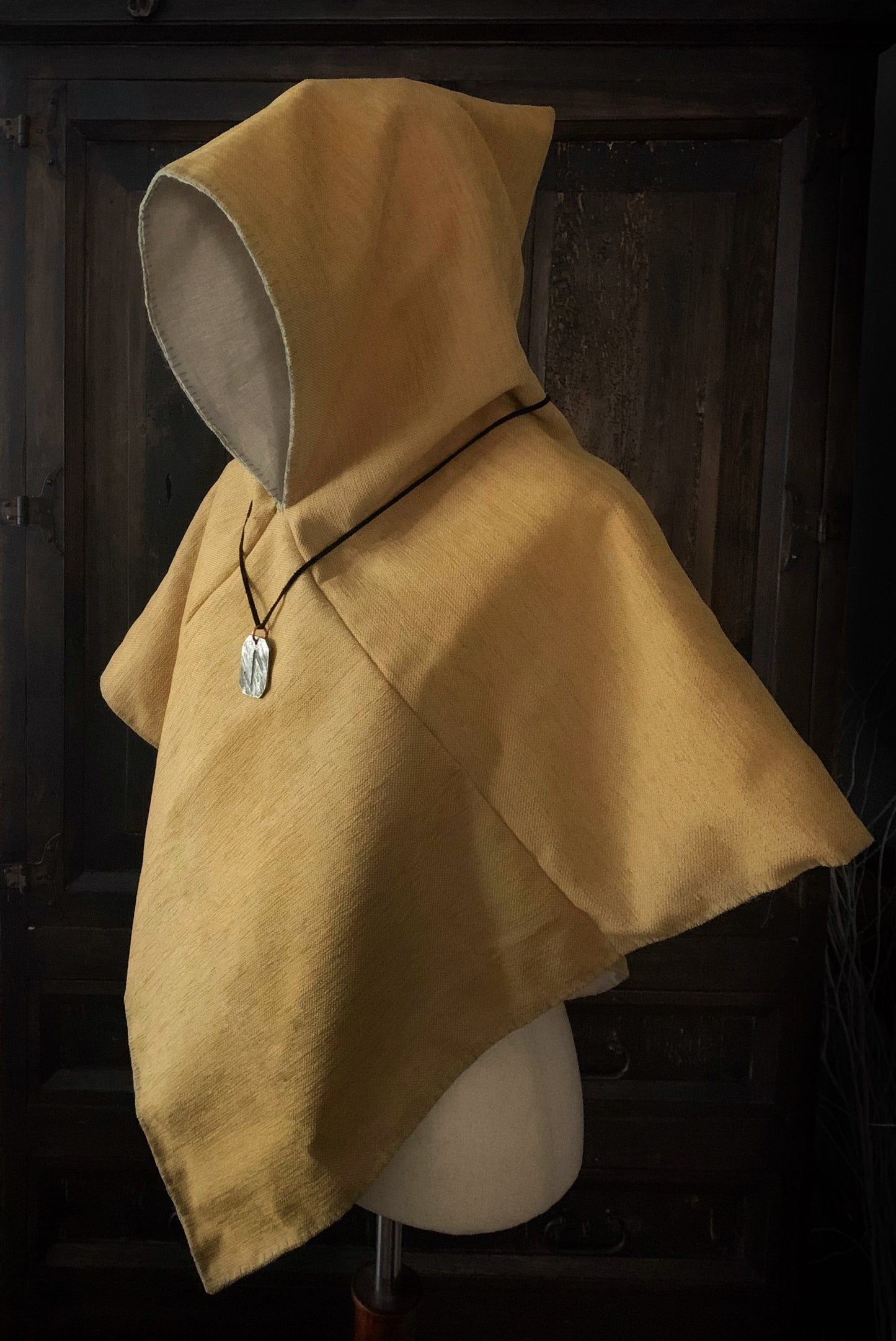 Maise Viking Age Hood Lg/XL