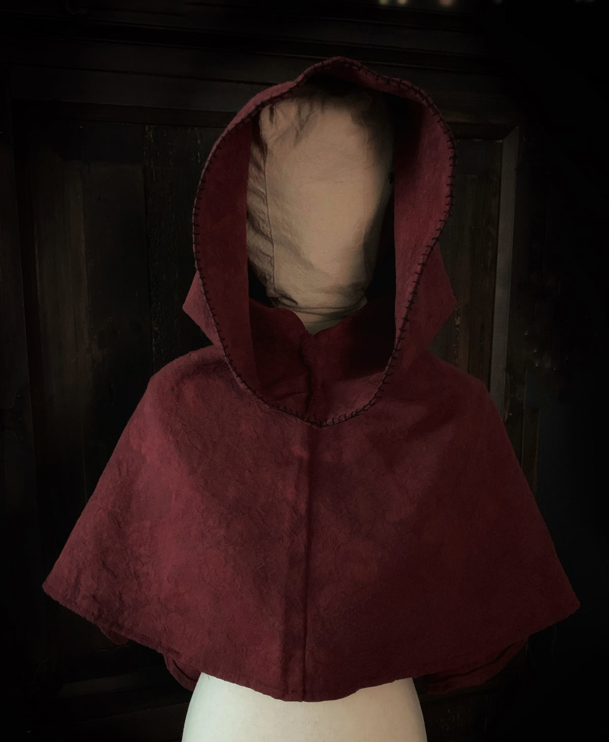 Sanguine Hooded Cowl with Liripipe - Jacquard
