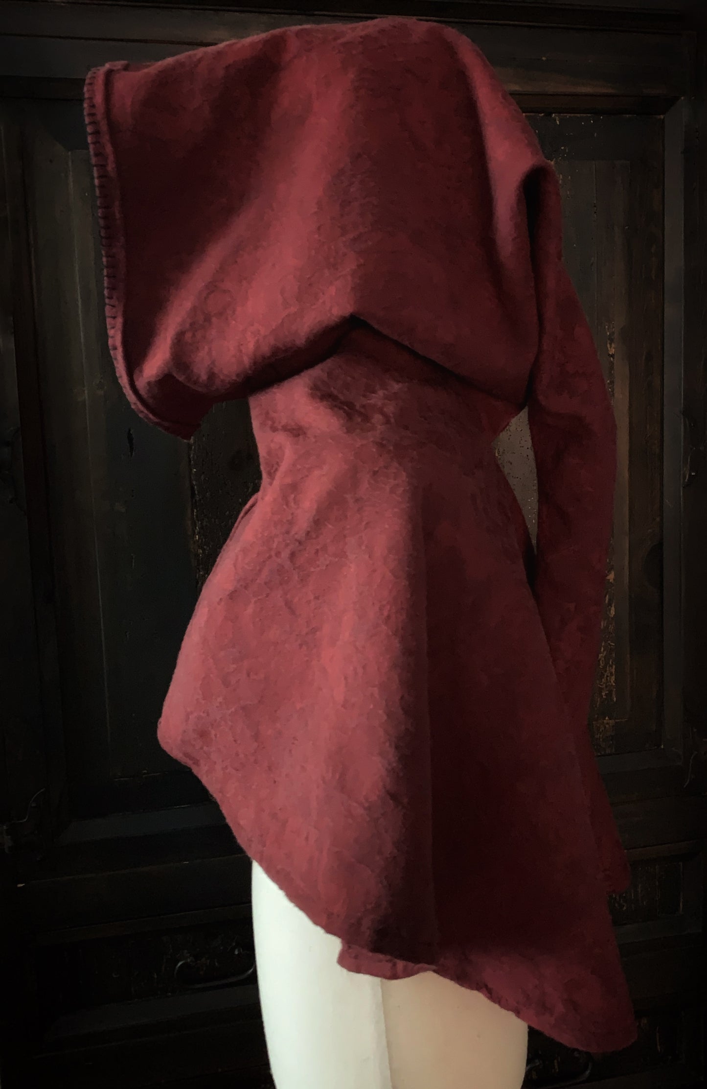 Sanguine Hooded Cowl with Liripipe - Jacquard