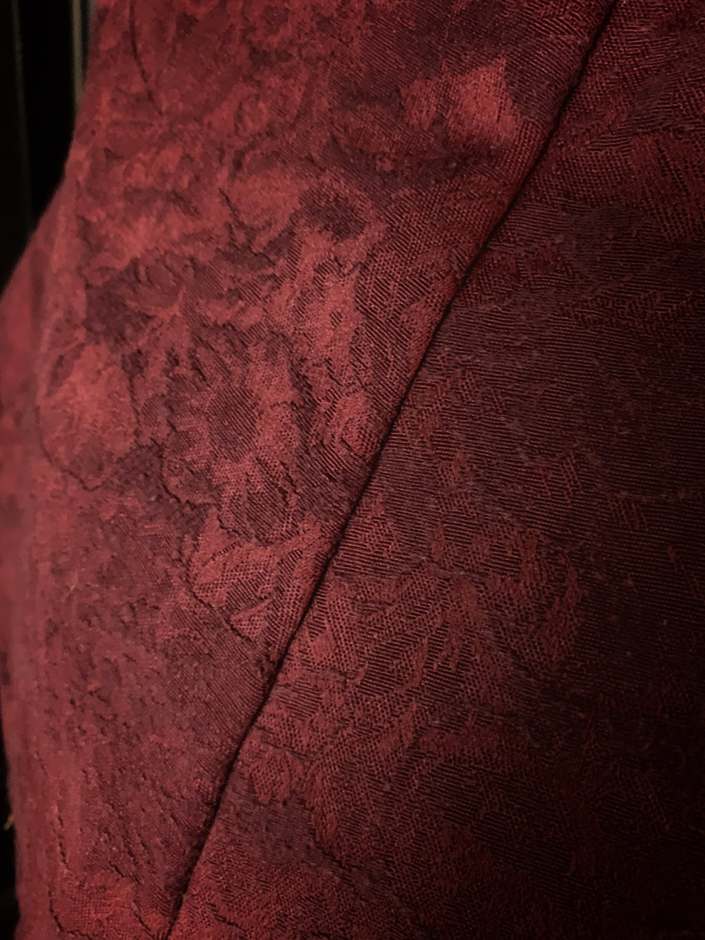 Sanguine Hooded Cowl with Liripipe - Jacquard