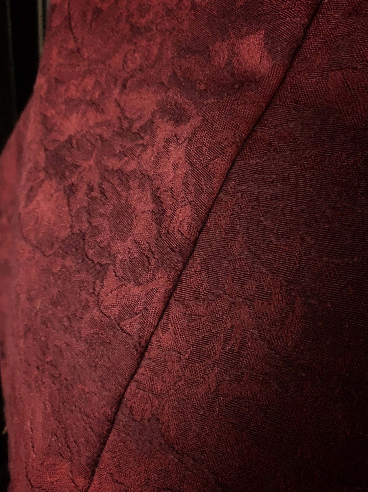 Sanguine Hooded Cowl with Liripipe - Jacquard