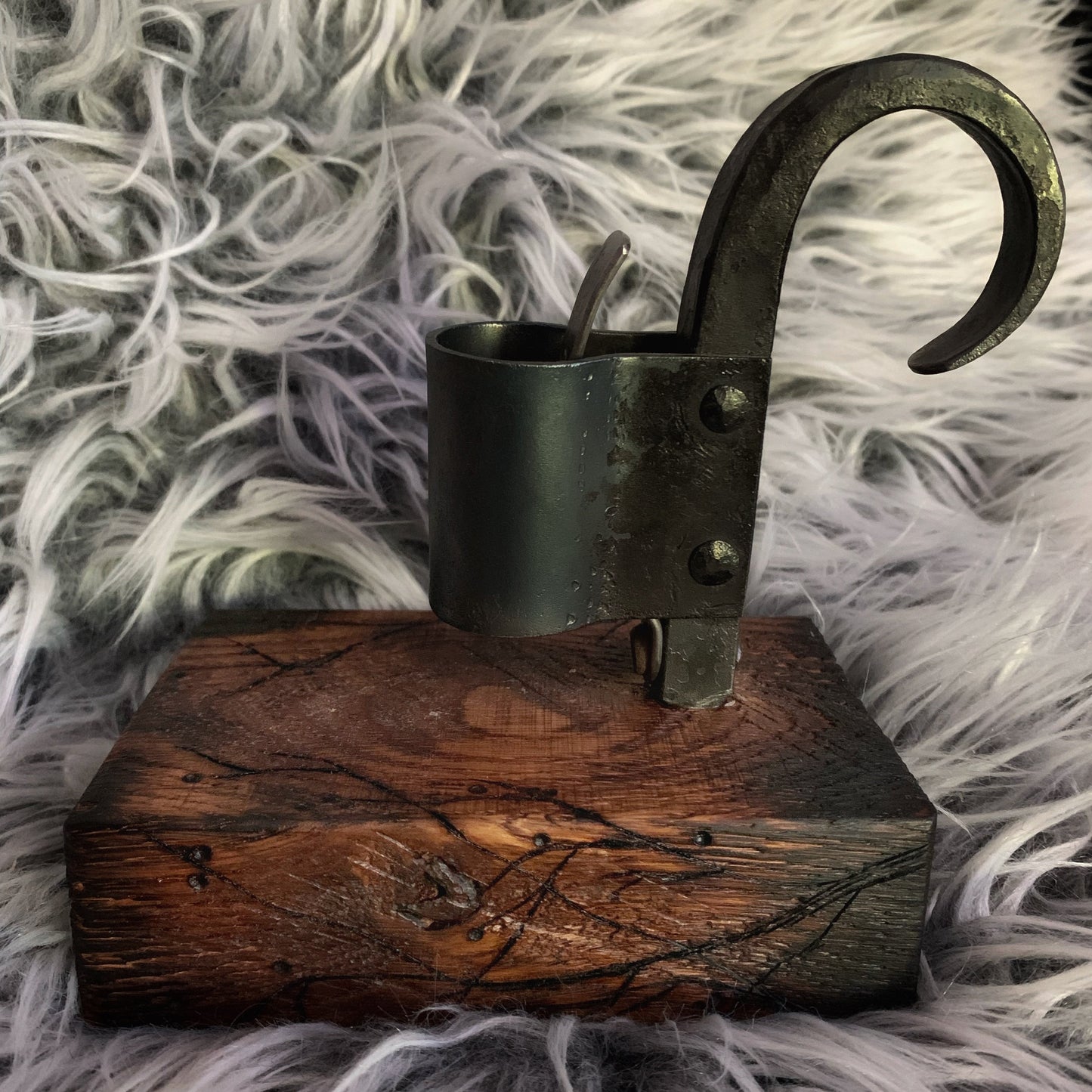Branch & Berry Candle Holder