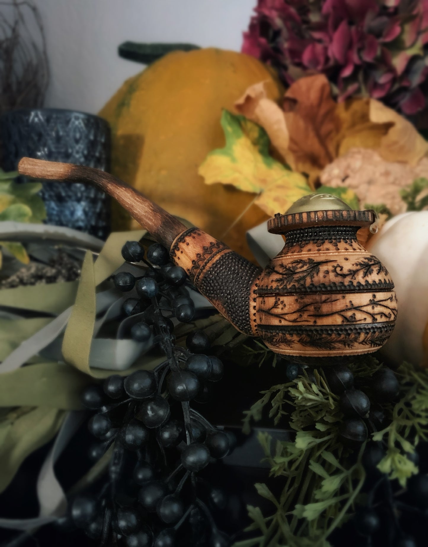 Eternal Love Bindrune Pipe