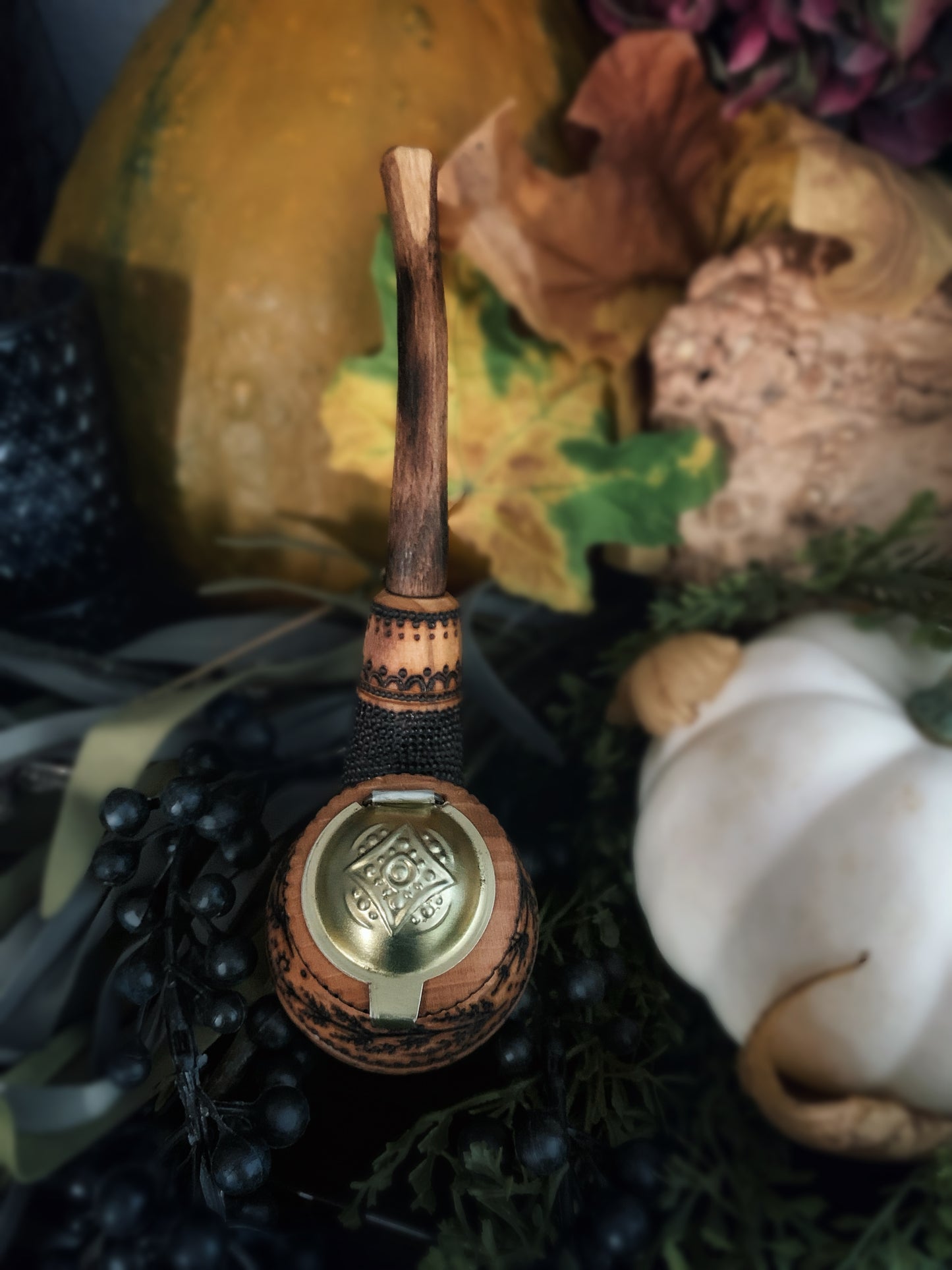 Eternal Love Bindrune Pipe