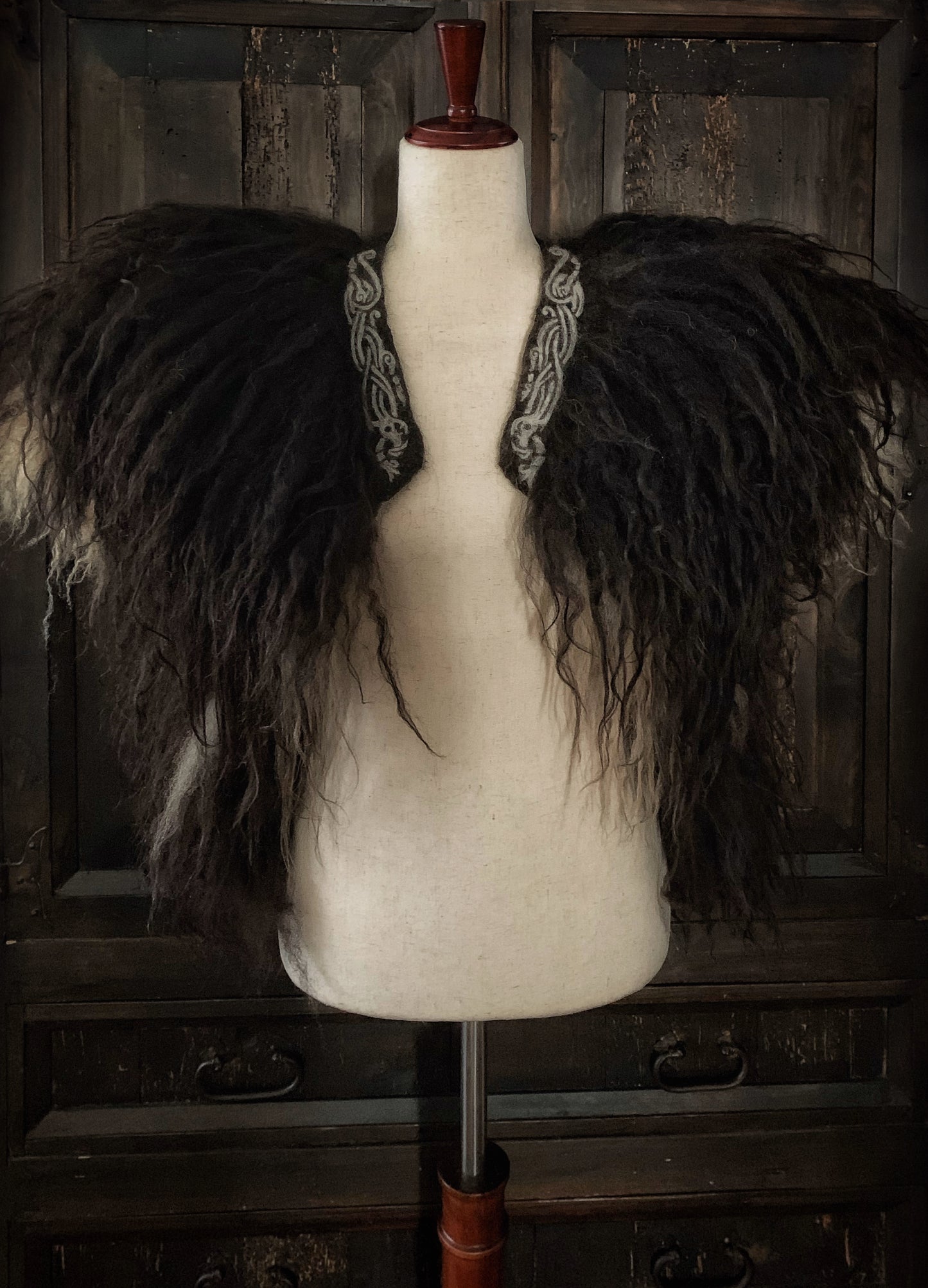 Custom Mantle