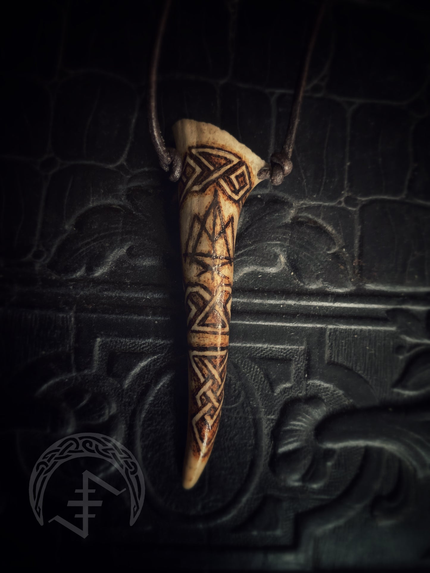 Dwarven Rune Pendant