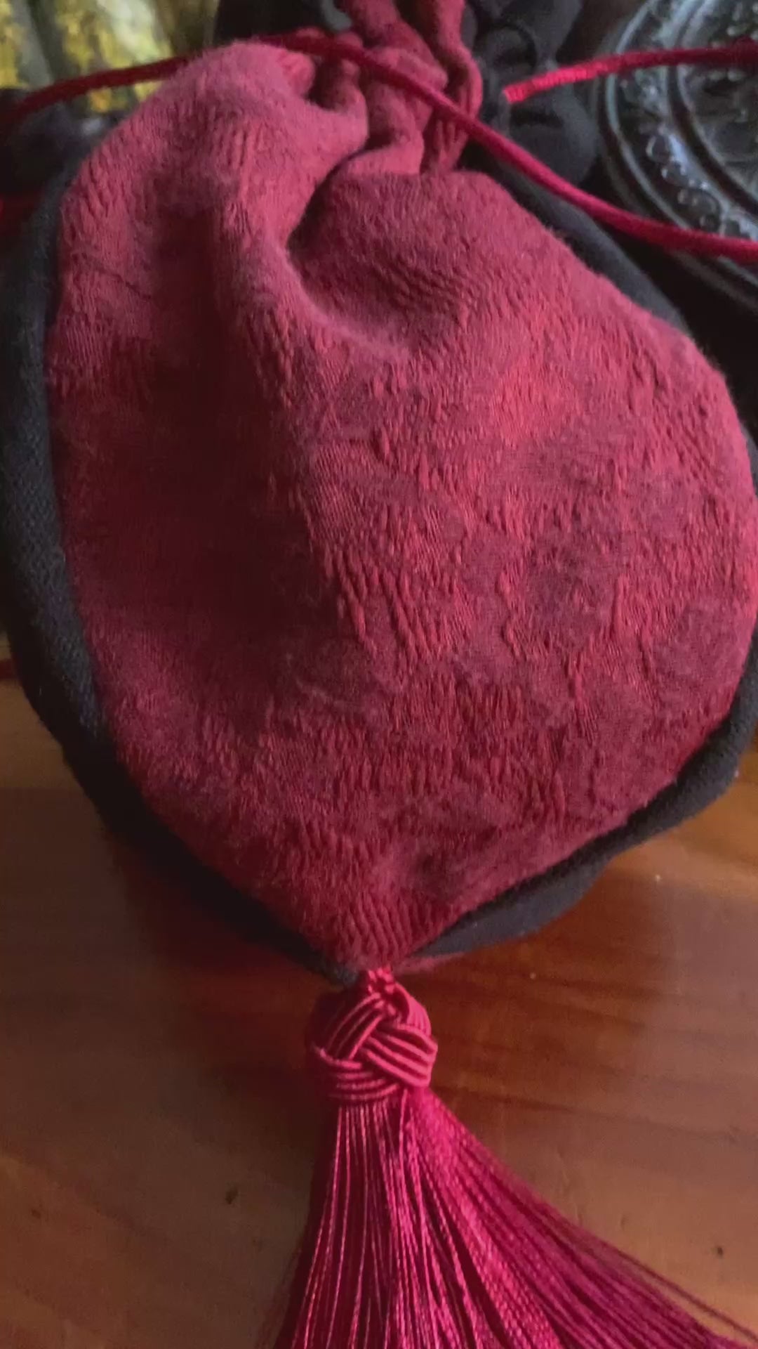 Renaissance Drawstring Pouch - Jacquard